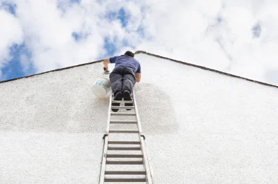 Peinture extérieure à Villeneuve-sur-Conie — façades et ravalement